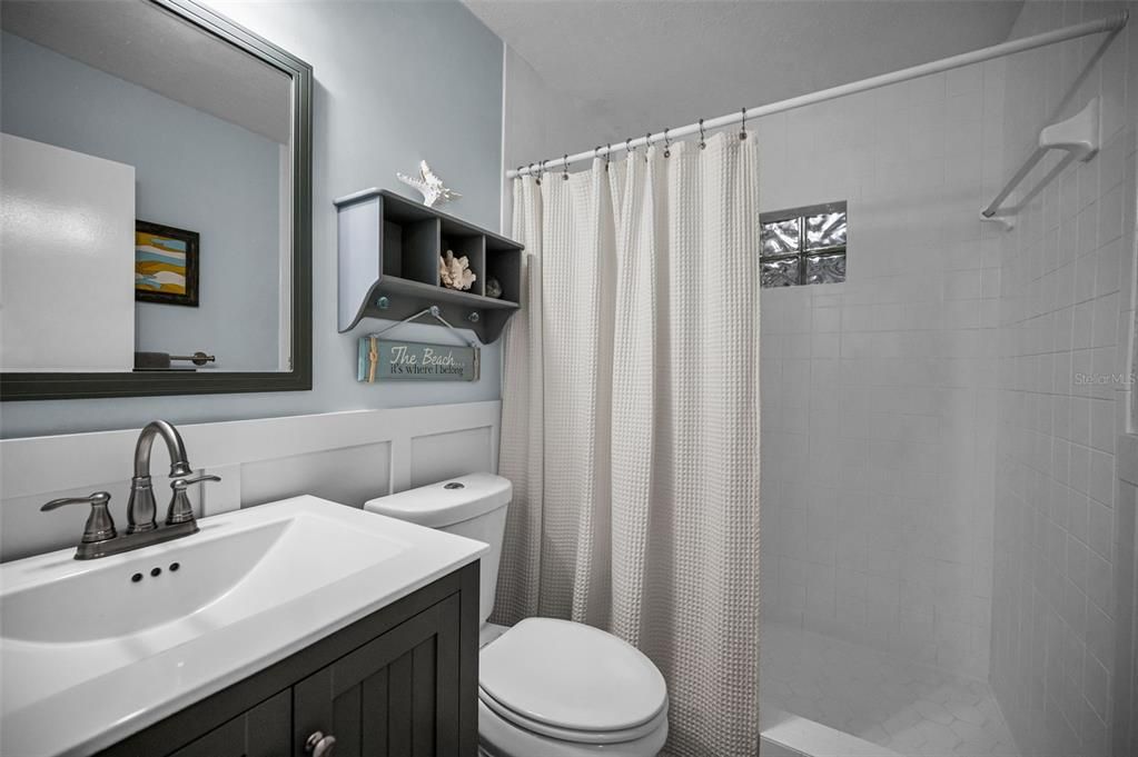 For Sale: $885,000 (4 beds, 3 baths, 2845 Square Feet)