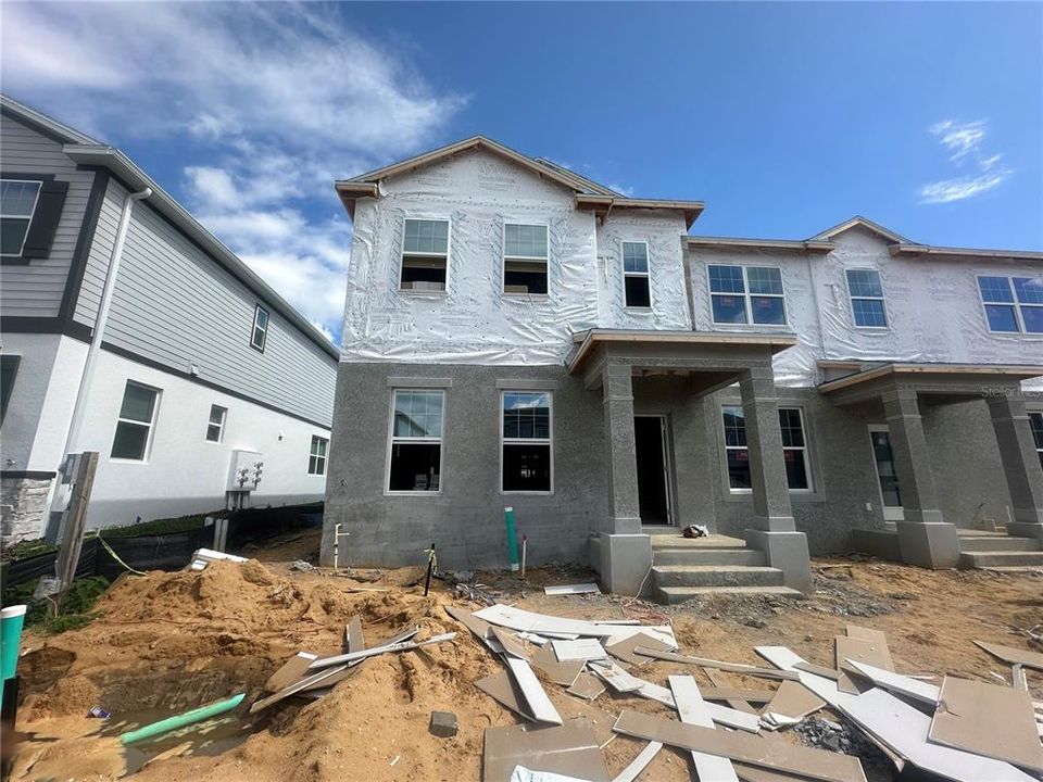 Vendido Recientemente: $489,990 (3 camas, 2 baños, 1835 Pies cuadrados)