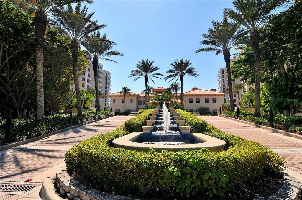 Activo con contrato: $2,495,000 (2 camas, 3 baños, 2655 Pies cuadrados)