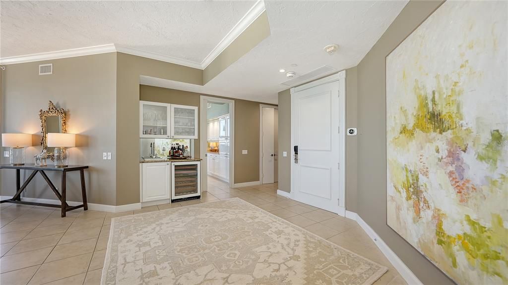 Activo con contrato: $2,495,000 (2 camas, 3 baños, 2655 Pies cuadrados)