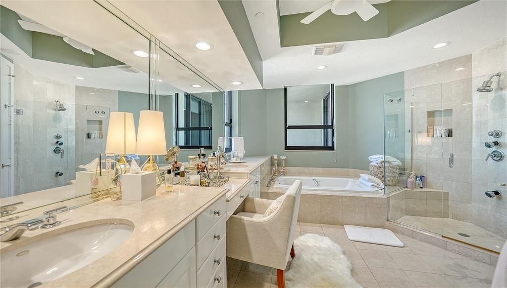 Activo con contrato: $2,495,000 (2 camas, 3 baños, 2655 Pies cuadrados)