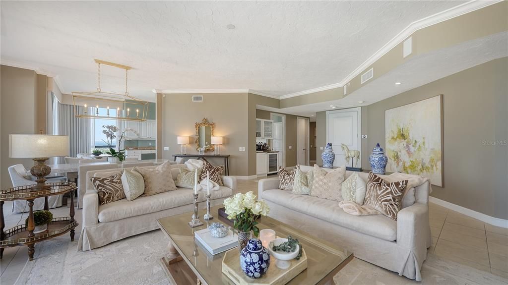 Activo con contrato: $2,495,000 (2 camas, 3 baños, 2655 Pies cuadrados)