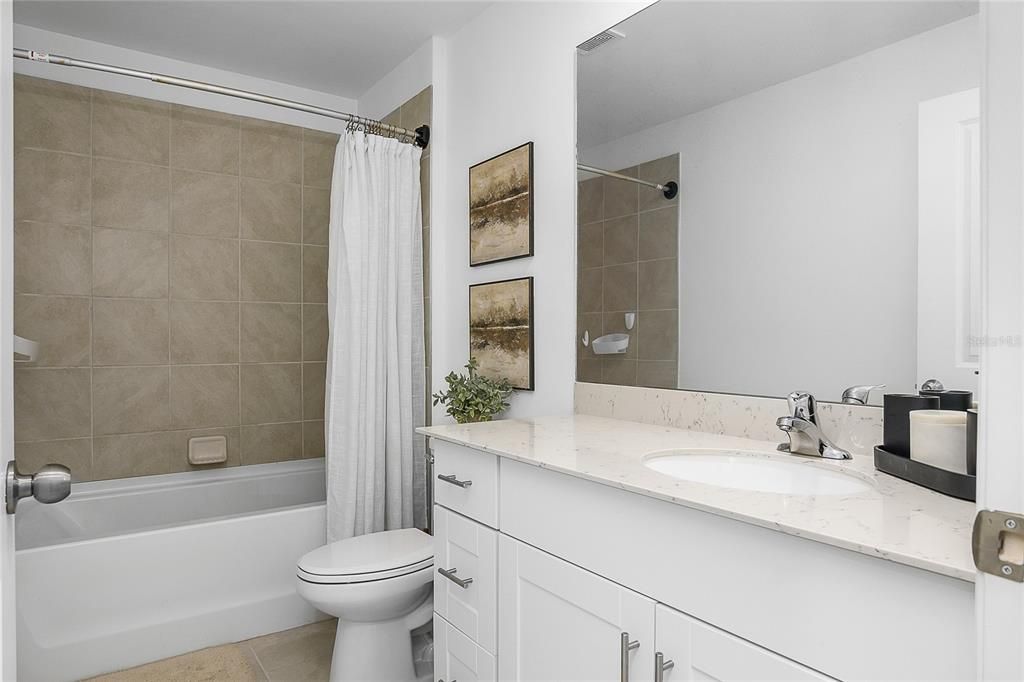 For Sale: $349,000 (4 beds, 2 baths, 1937 Square Feet)