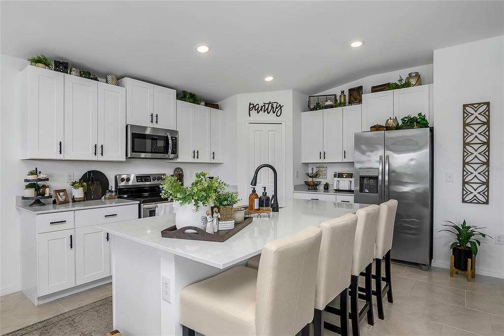 For Sale: $349,000 (4 beds, 2 baths, 1937 Square Feet)