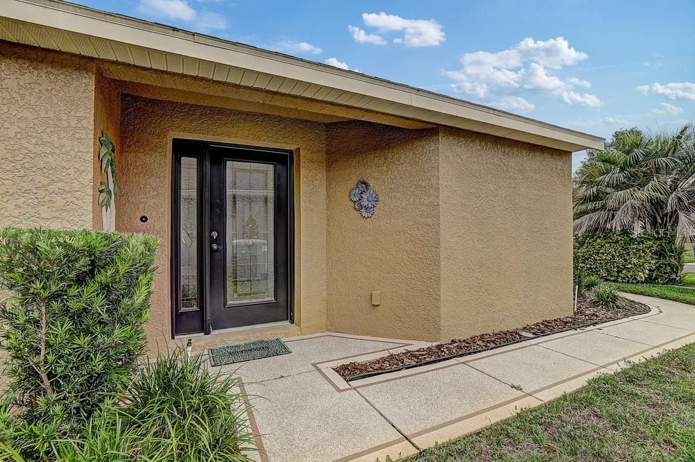 Activo con contrato: $250,000 (2 camas, 2 baños, 1497 Pies cuadrados)