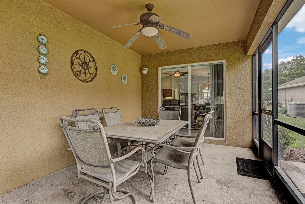 Activo con contrato: $250,000 (2 camas, 2 baños, 1497 Pies cuadrados)