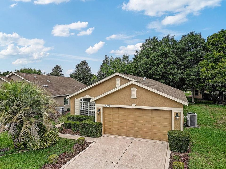 Activo con contrato: $250,000 (2 camas, 2 baños, 1497 Pies cuadrados)