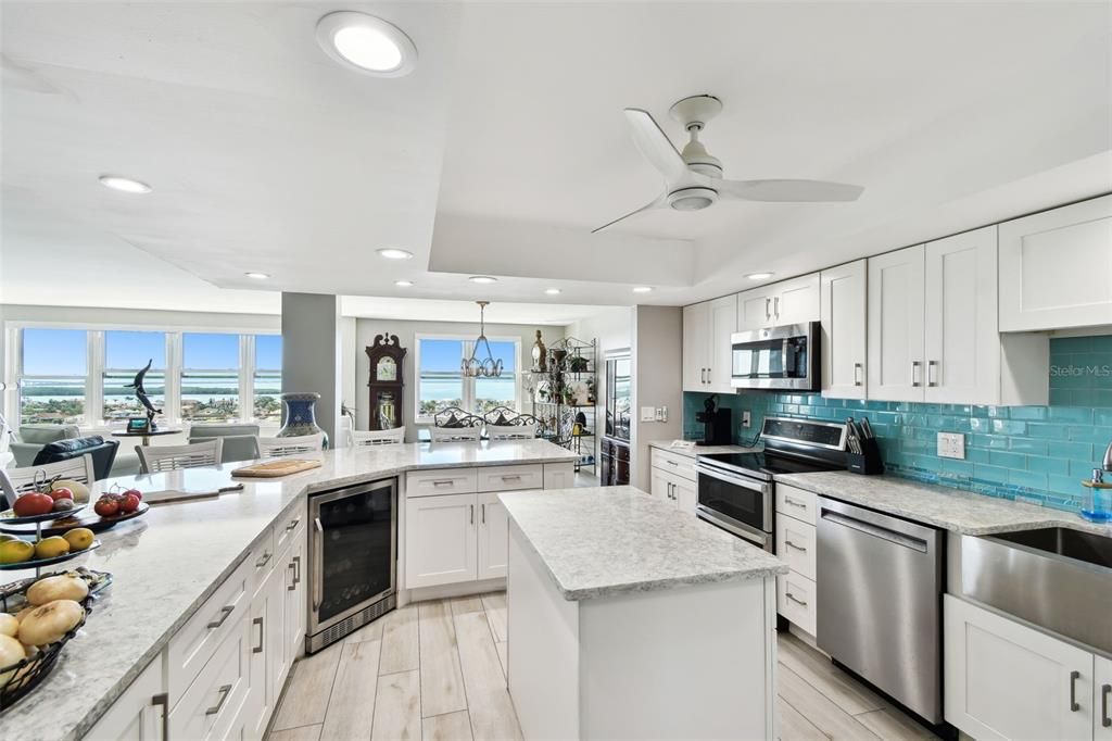 For Sale: $679,000 (3 beds, 2 baths, 2382 Square Feet)