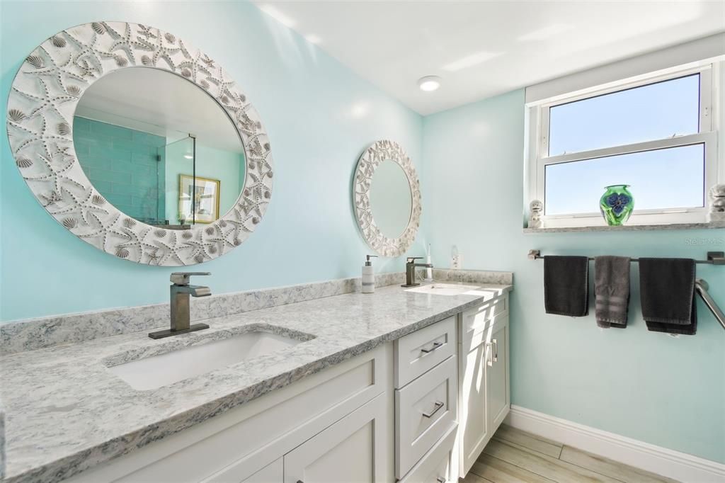 For Sale: $679,000 (3 beds, 2 baths, 2382 Square Feet)