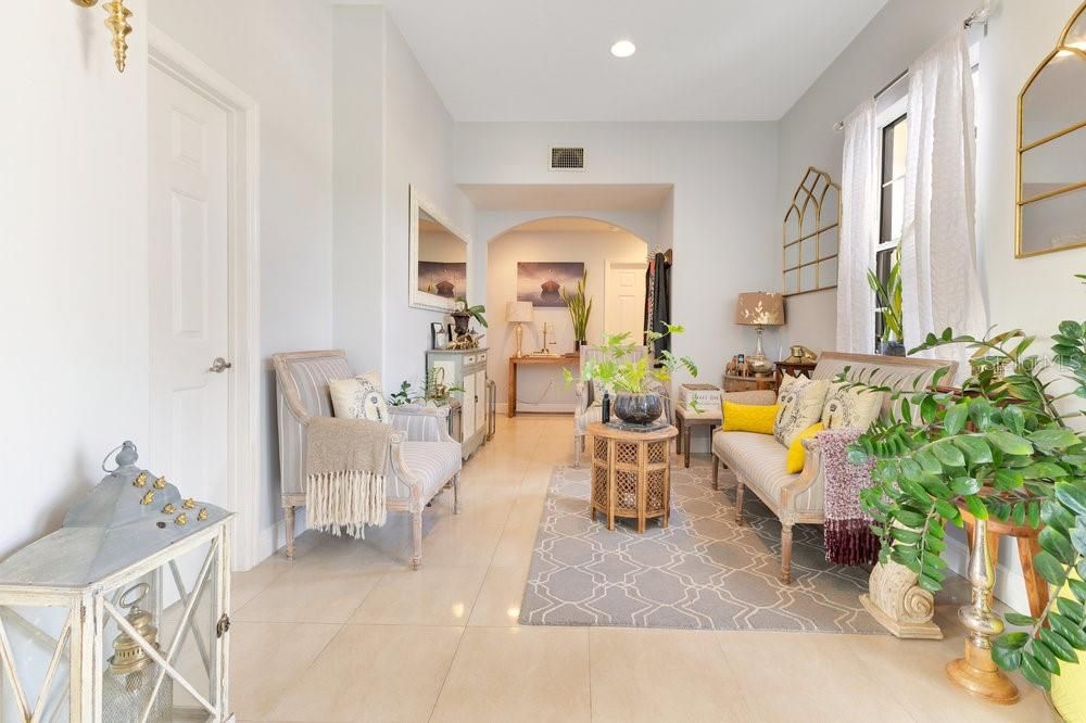 For Sale: $749,900 (3 beds, 3 baths, 2147 Square Feet)