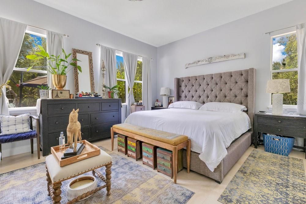 For Sale: $749,900 (3 beds, 3 baths, 2147 Square Feet)