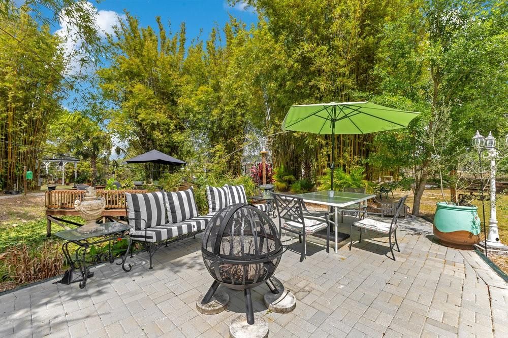 For Sale: $749,900 (3 beds, 3 baths, 2147 Square Feet)