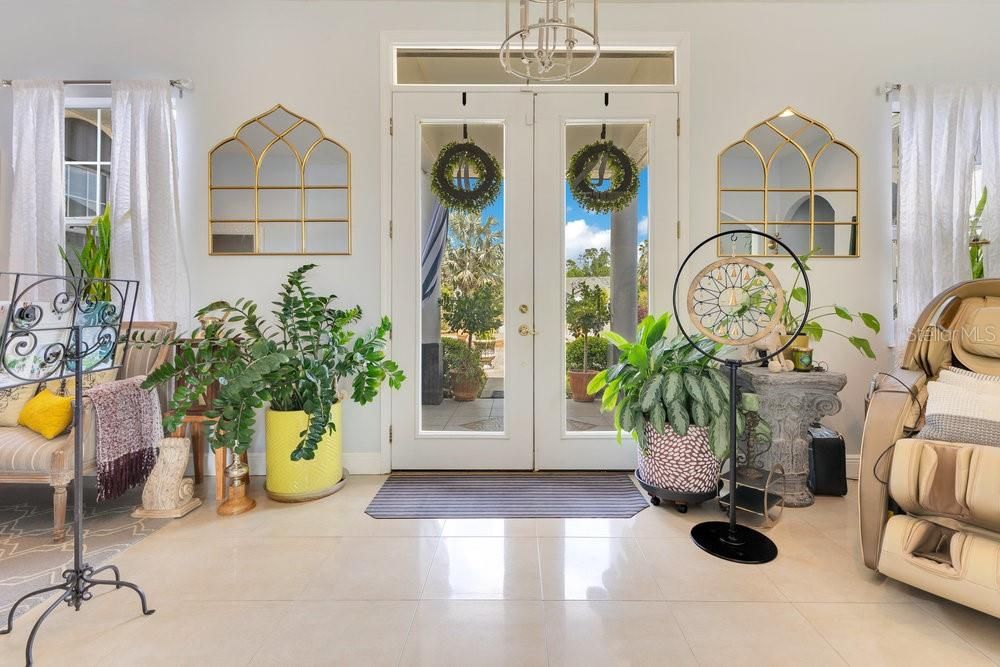 For Sale: $749,900 (3 beds, 3 baths, 2147 Square Feet)