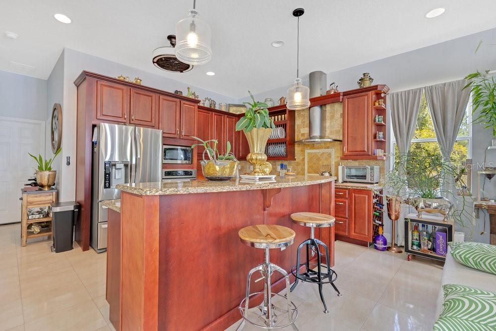 For Sale: $749,900 (3 beds, 3 baths, 2147 Square Feet)