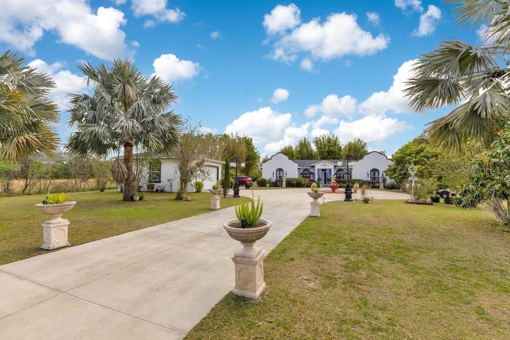 For Sale: $749,900 (3 beds, 3 baths, 2147 Square Feet)