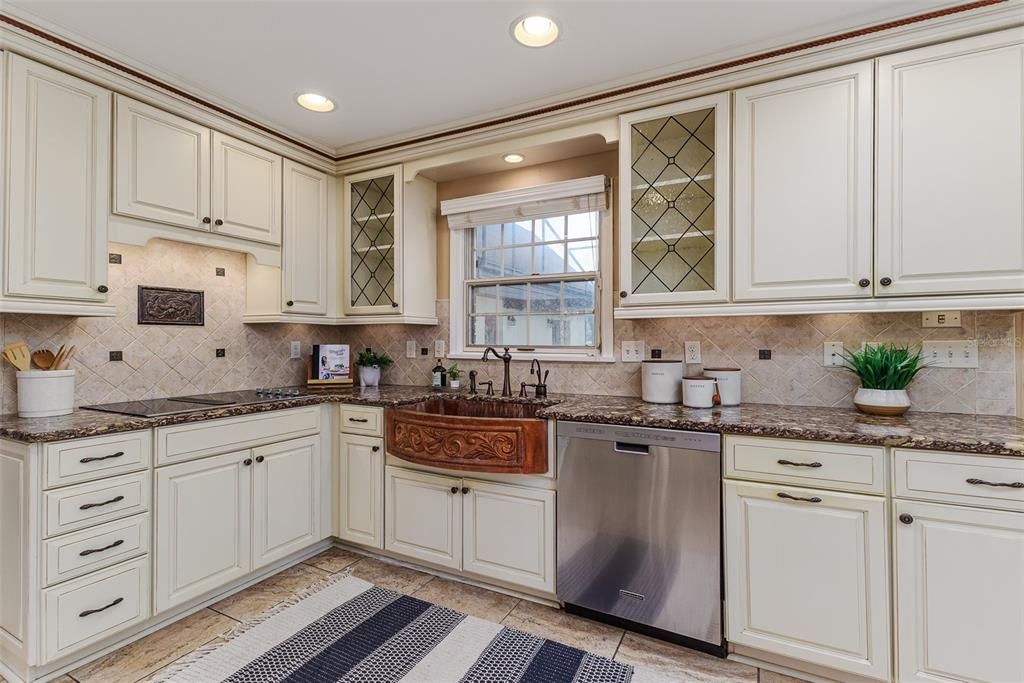 待售: $850,000 (4 贝兹, 3 浴室, 3450 平方英尺)