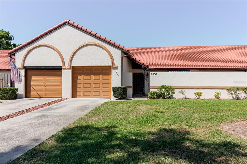 For Sale: $224,500 (2 beds, 2 baths, 1283 Square Feet)