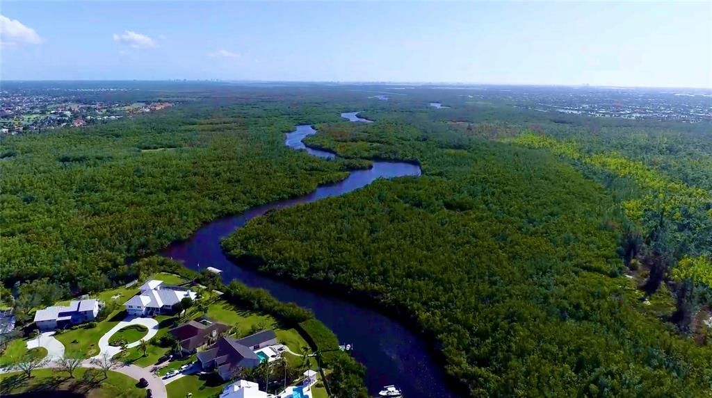 待售: $499,000 (4 贝兹, 3 浴室, 2569 平方英尺)