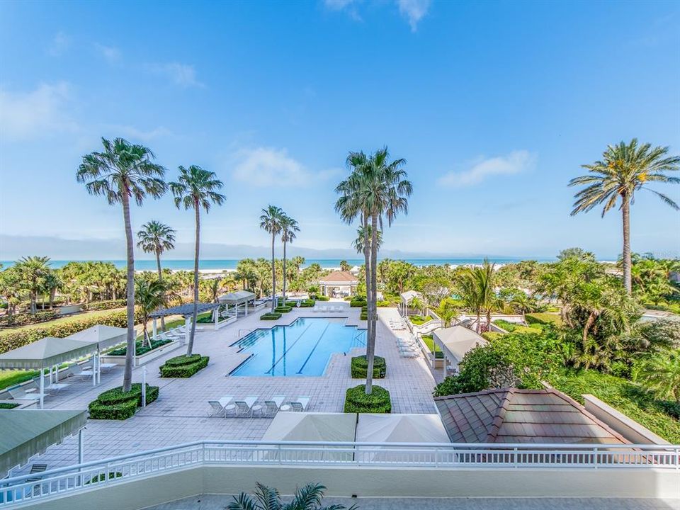 For Sale: $1,995,000 (3 beds, 3 baths, 2521 Square Feet)