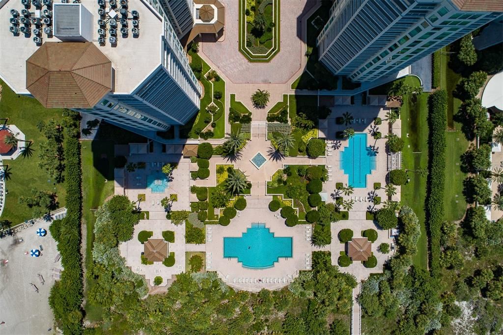 For Sale: $1,995,000 (3 beds, 3 baths, 2521 Square Feet)