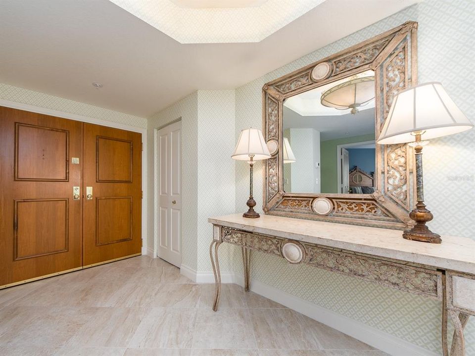 For Sale: $1,995,000 (3 beds, 3 baths, 2521 Square Feet)