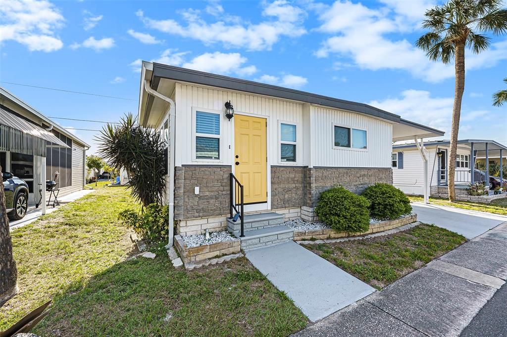 En Venta: $129,900 (2 camas, 2 baños, 954 Pies cuadrados)