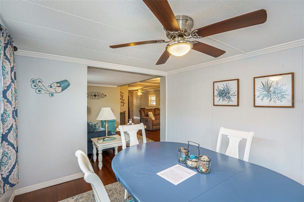 En Venta: $129,900 (2 camas, 2 baños, 954 Pies cuadrados)