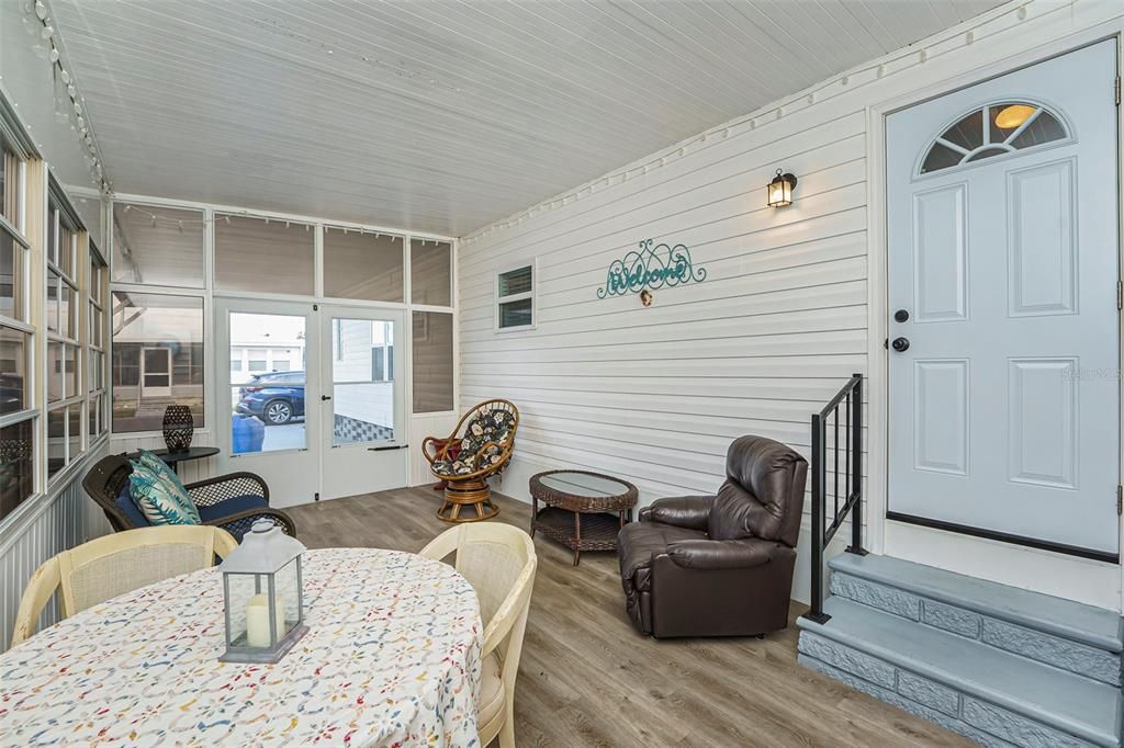 En Venta: $129,900 (2 camas, 2 baños, 954 Pies cuadrados)