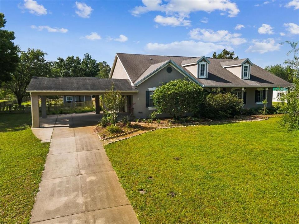 En Venta: $600,000 (3 camas, 2 baños, 2182 Pies cuadrados)