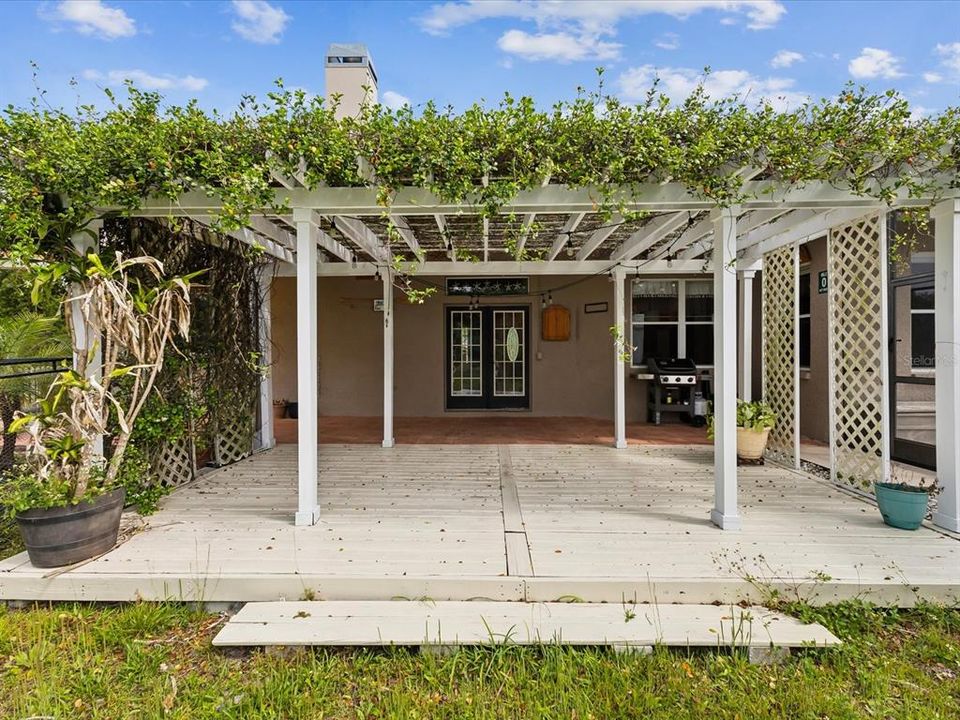 En Venta: $600,000 (3 camas, 2 baños, 2182 Pies cuadrados)