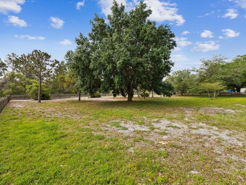 En Venta: $600,000 (3 camas, 2 baños, 2182 Pies cuadrados)