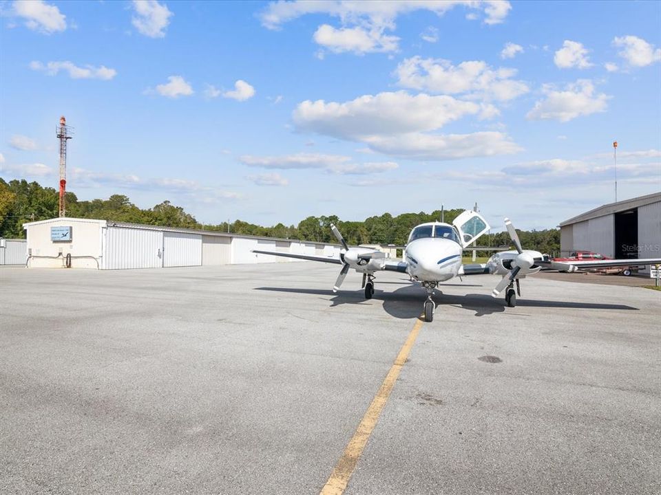 En Venta: $600,000 (3 camas, 2 baños, 2182 Pies cuadrados)