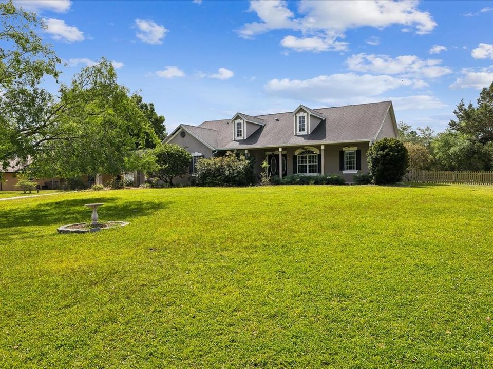 En Venta: $600,000 (3 camas, 2 baños, 2182 Pies cuadrados)