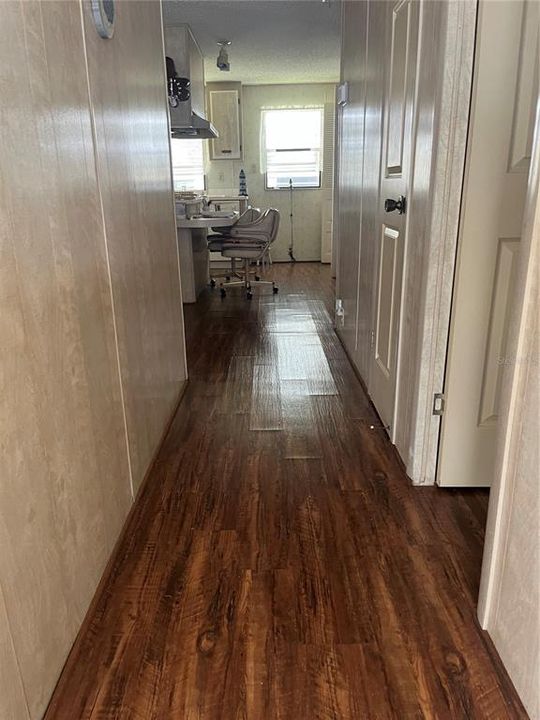 待售: $89,900 (2 贝兹, 2 浴室, 1248 平方英尺)