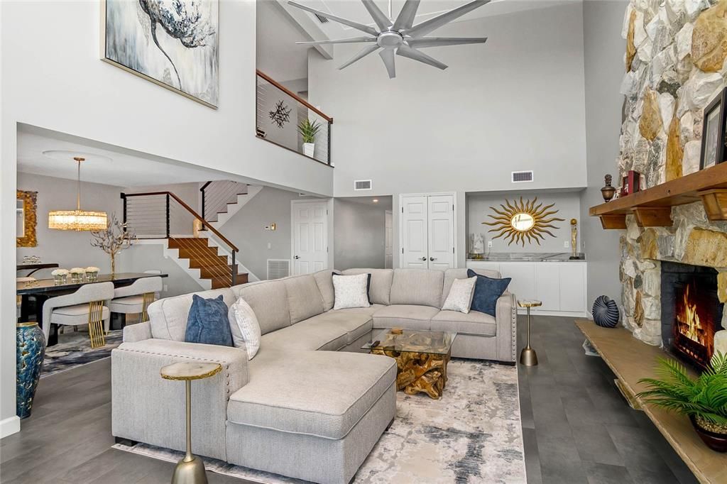 Active With Contract: $710,000 (4 beds, 3 baths, 2305 Square Feet)