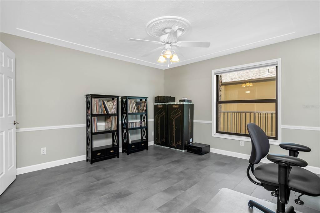 Active With Contract: $710,000 (4 beds, 3 baths, 2305 Square Feet)