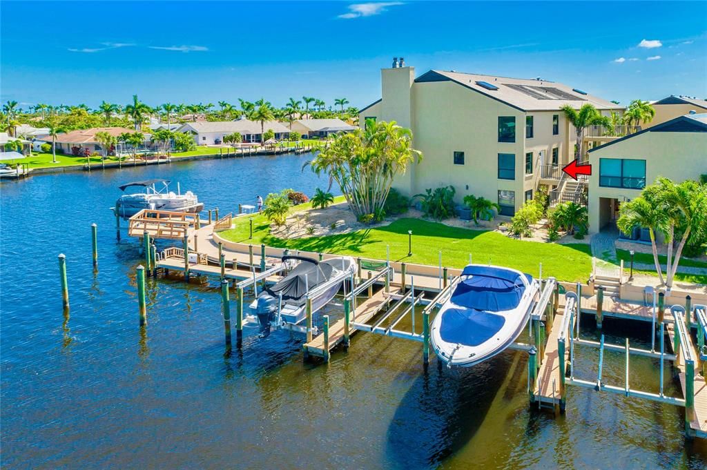 Active With Contract: $710,000 (4 beds, 3 baths, 2305 Square Feet)