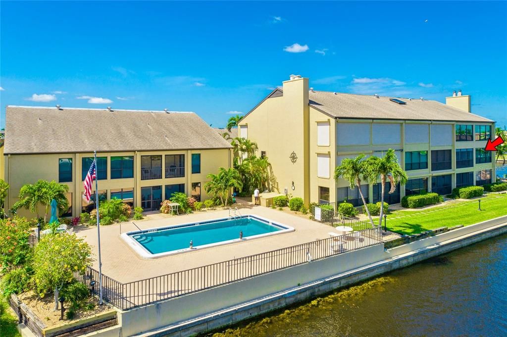 Active With Contract: $710,000 (4 beds, 3 baths, 2305 Square Feet)