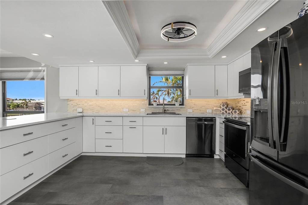 Active With Contract: $710,000 (4 beds, 3 baths, 2305 Square Feet)