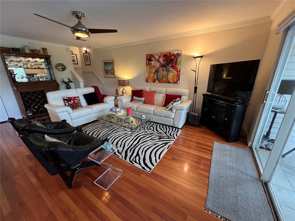 For Rent: $2,200 (2 beds, 2 baths, 1224 Square Feet)