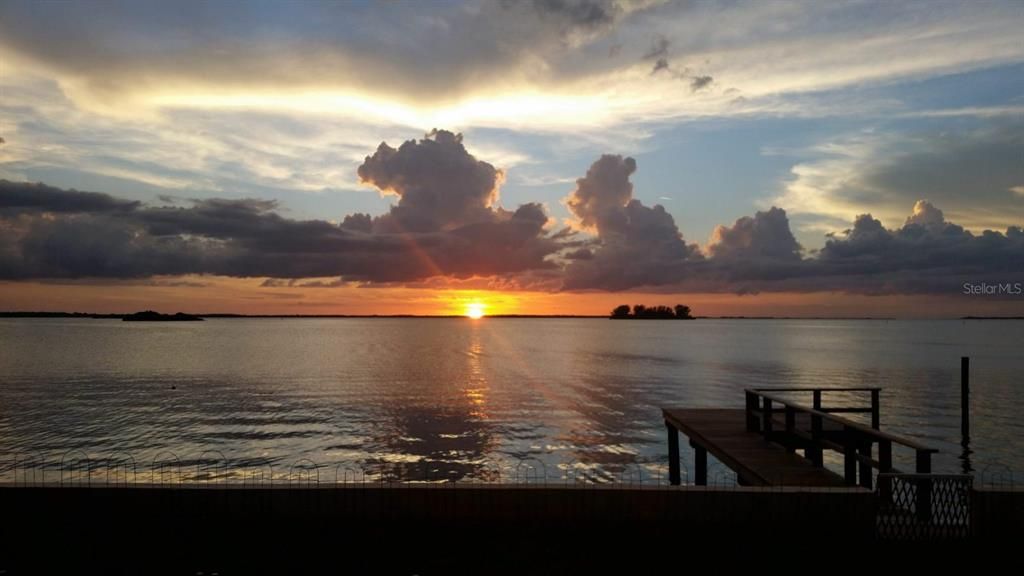 待售: $1,450,000 (3 贝兹, 2 浴室, 1962 平方英尺)