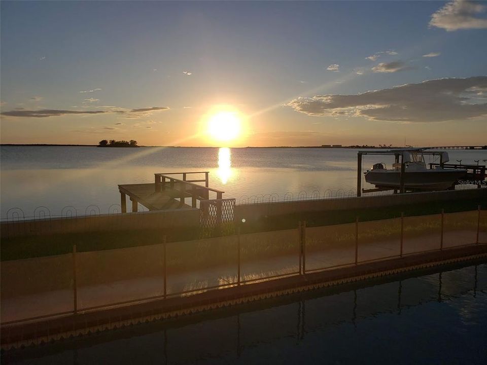 待售: $1,450,000 (3 贝兹, 2 浴室, 1962 平方英尺)