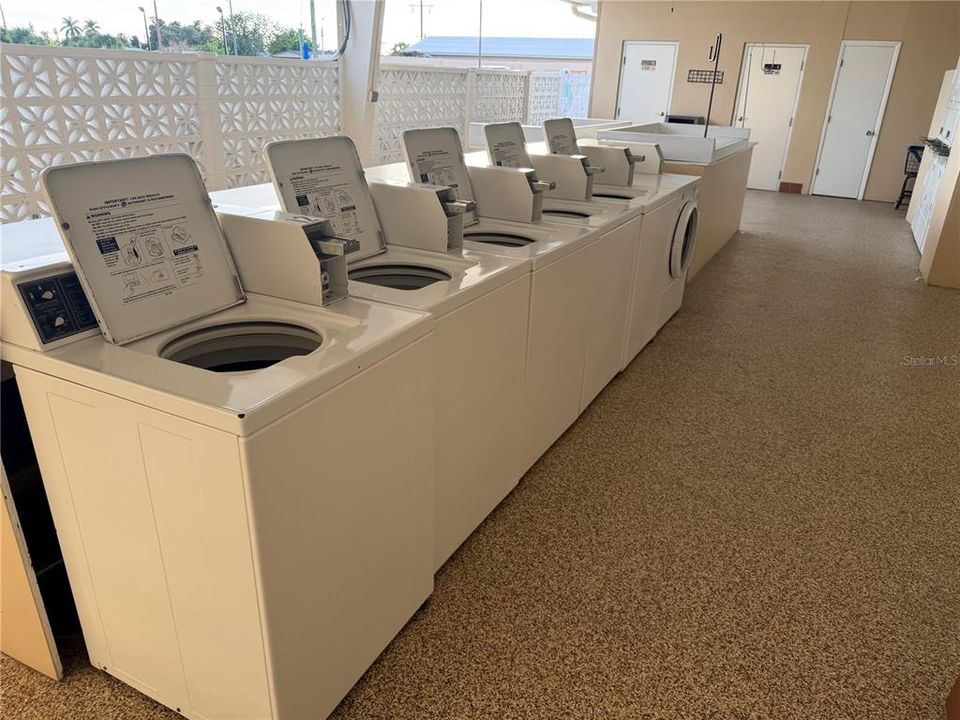 For Sale: $59,990 (0.09 acres)