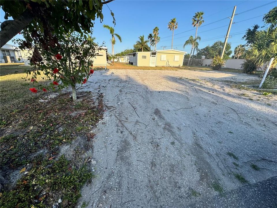 For Sale: $59,990 (0.09 acres)