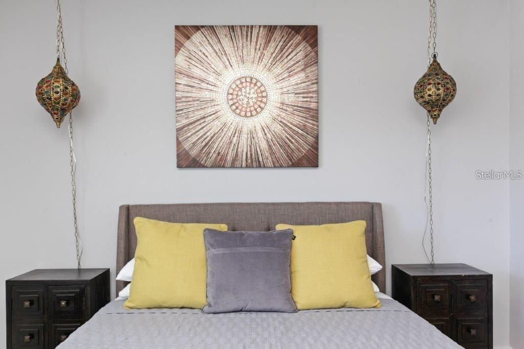 En Venta: $214,900 (2 camas, 2 baños, 1031 Pies cuadrados)