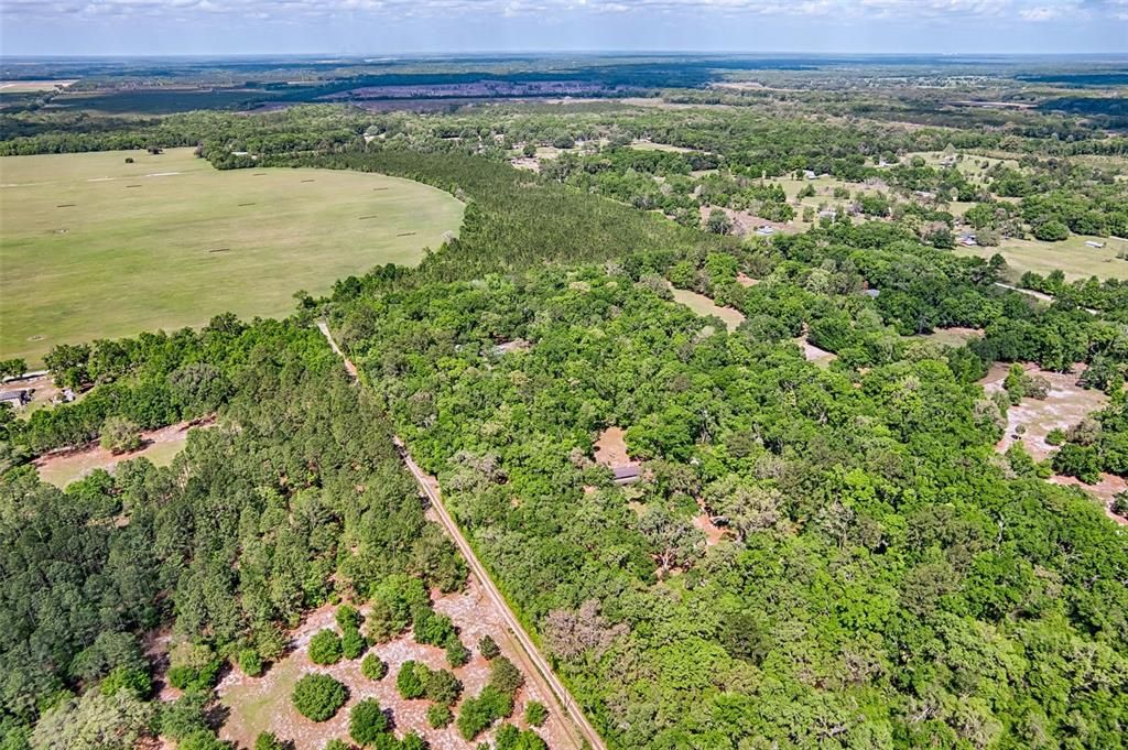На продажу: $149,999 (7.18 acres)