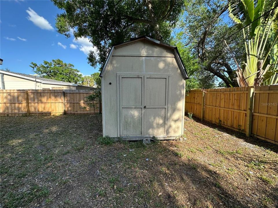 En Venta: $374,000 (3 camas, 2 baños, 1348 Pies cuadrados)