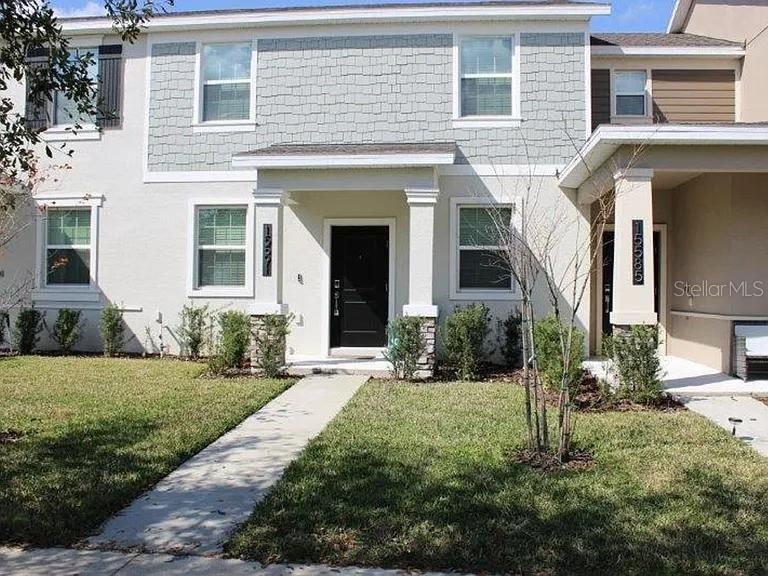 Recently Rented: $2,650 (3 beds, 2 baths, 1636 Square Feet)