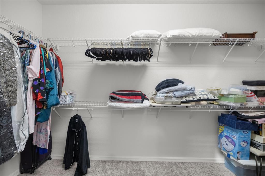 En Venta: $399,000 (5 camas, 3 baños, 2555 Pies cuadrados)