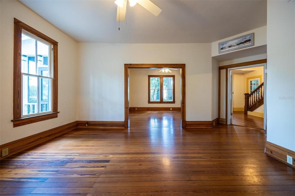 Active With Contract: $565,000 (4 beds, 3 baths, 2892 Square Feet)